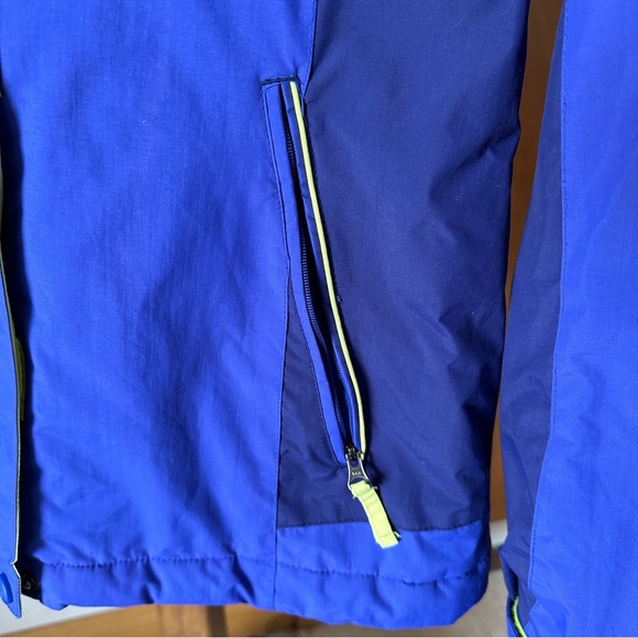 Columbia Lightweight Winter Jacket - Picture 5 of 5